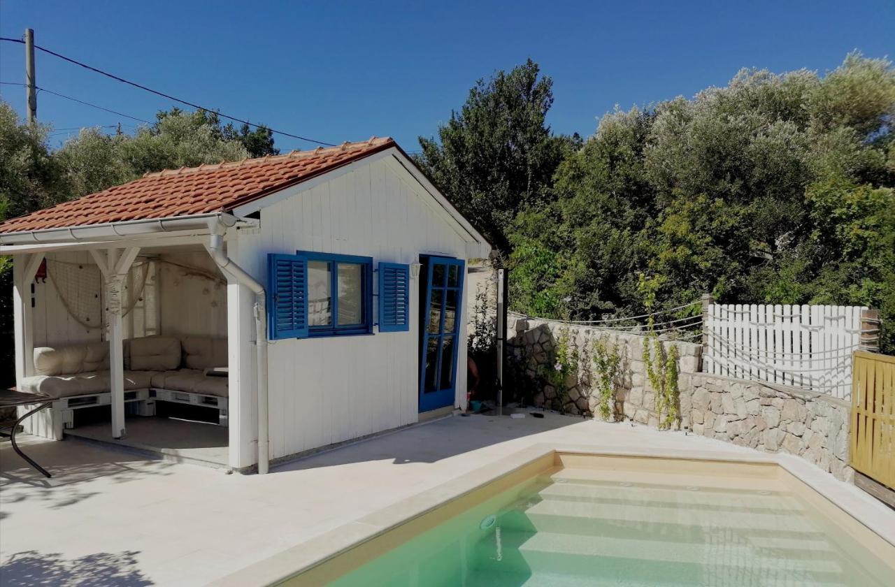 Seaview Anita With Two And Private Pool *